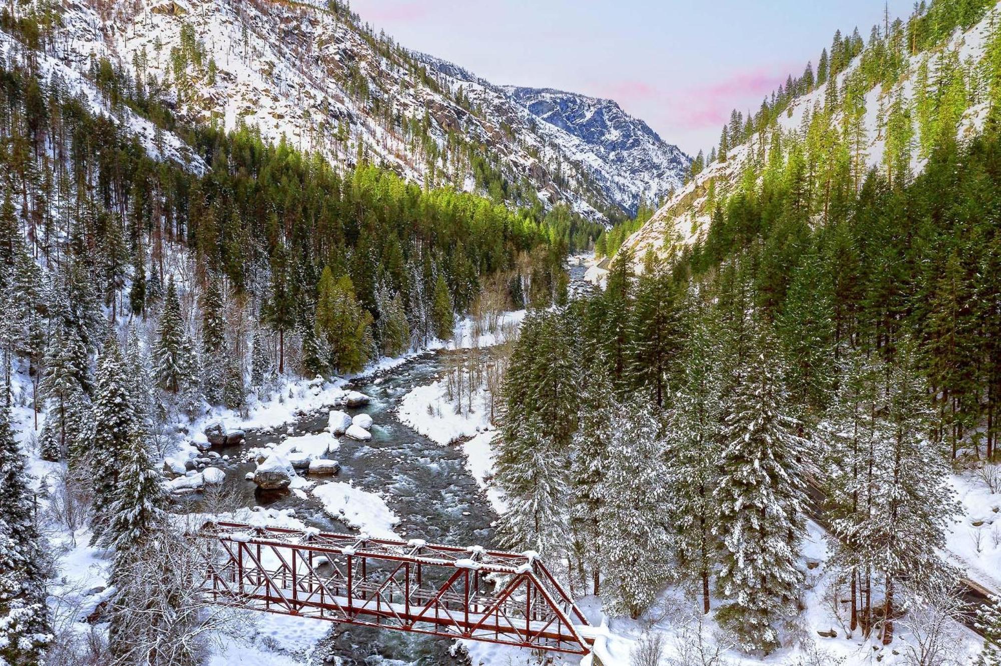 River Lodge In Plain Левенуэрт Экстерьер фото